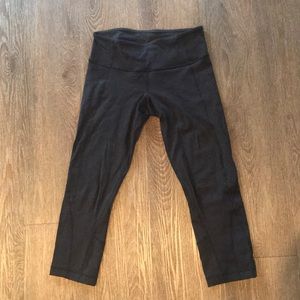 Lululemon black wunder under pants